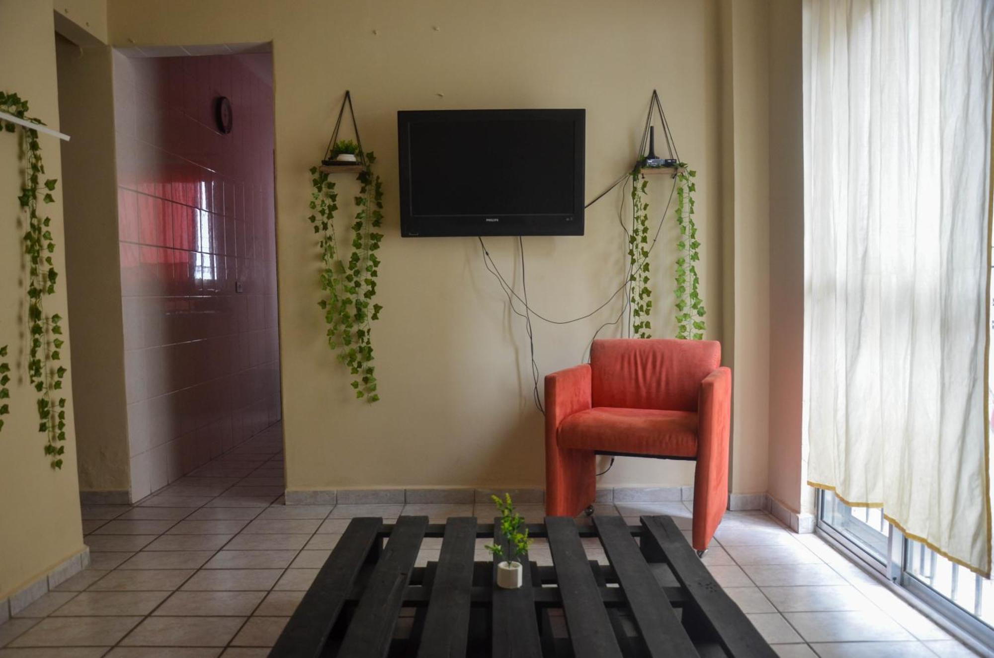 Apartamento Em Grande A 750 Metros Da Ideal Familias - Excelente Custo X Beneficio - Office - Pet Friendly *